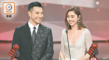 陳展鵬與胡定欣連續兩年贏得「螢幕情侶」，坦言又驚又喜！