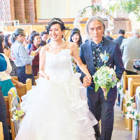 潘源良去年與太太Rita在加拿大結婚。