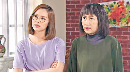 劉素芳與馮盈盈在《愛》劇有較多對手戲。
