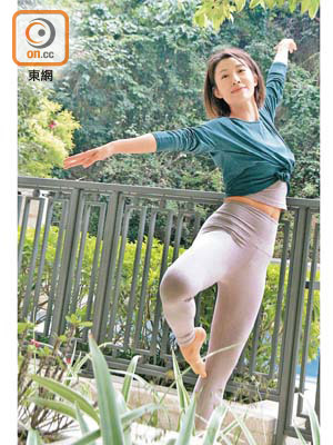 李美慧曾入讀北京舞蹈學院，舞功絕不失禮。