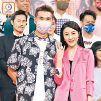 陳展鵬與林夏薇重演求婚一幕。