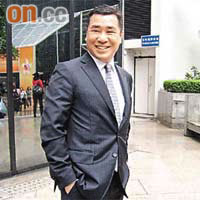 黃河實業行政總裁黃達揚涉嫌刻意省略公司通告重要資料。