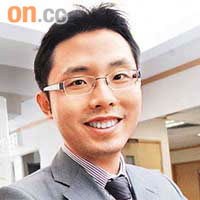 QQ用家 華富嘉洛財富管理聯席總監 陳俊偉QQ年資：5年<br>最喜歡的QQ功能：即時螢幕圖片傳送<br>
