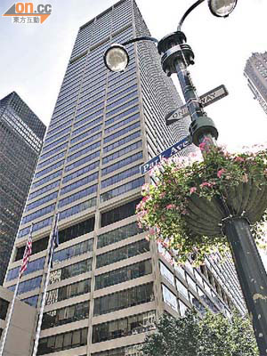 百仕通一直對投資中印感到興趣。圖為百仕通在紐約的總部。