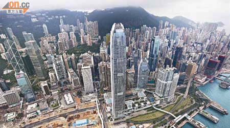 惠譽料本港今明年的經濟增長為6.6%及5%。