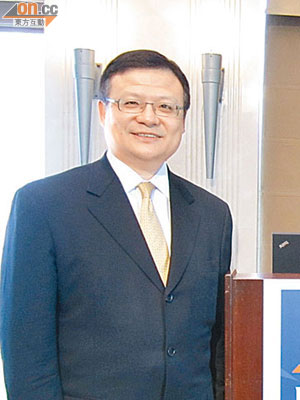 香港財務策劃師學會副會長趙小寶表示，為CFP資格認證引入中途試，是與時並進的做法。