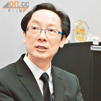 恒生馮孝忠認為，本港銀行存款料不會因股市下跌而暴增。