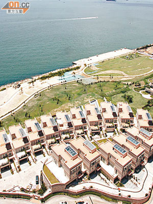 中資買家剛以近2億元購入貝沙灣一幢洋房。