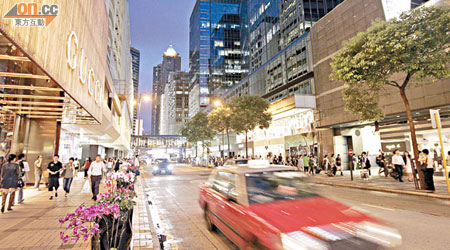 尖沙咀廣東道一帶店舖租盤罕有，新租金升幅往往以倍計。（資料圖片）