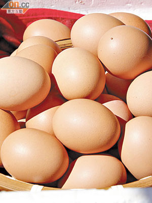 繼玻璃期貨後，雞蛋都成為投資產品掛鈎對象。