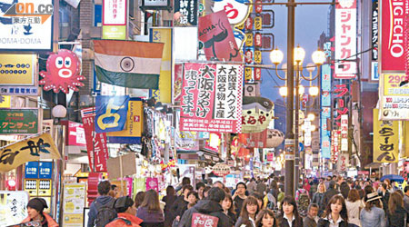日圓匯價近期大幅貶值，帶動二月份訪日外國旅客急增。