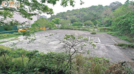 西貢篤康村路限量地須提供不少於二百七十伙。