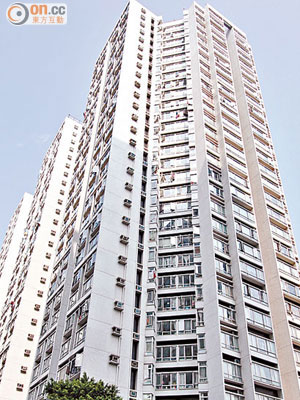 麗港城有中層單位僅以468萬元低價售出。