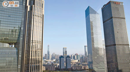 包括廣州在內的四大一線城市，土地出讓金收入總額逾4,720億元人民幣。