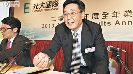 光大國際陳小平稱，相信未來兩年業務表現會更佳。（何天成攝）