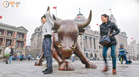 要打造中國股市的牛市，名義利率全面下降是一個前提。