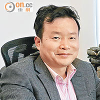 深圳大戶盧先生全職炒股15年，睇好深圳科技創新領域的「小龍頭」。
