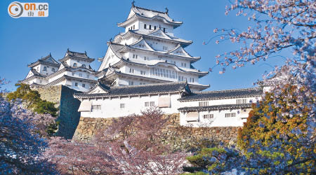 大阪除了旅遊聞名，更是西日本的經濟中心。圖為大阪城公園。