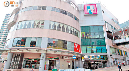 領展最新推出的五項物業中，包括香港仔田灣商場。