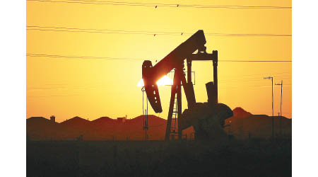 布蘭特期油上周五回升，刺激沙特股市狂飆。