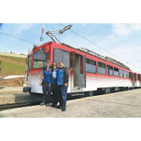 齒軌火車是通往瑞吉山的唯一交通工具。