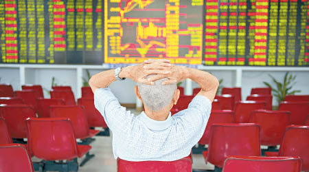 滬深股市昨日微跌，惟全周計仍上揚。