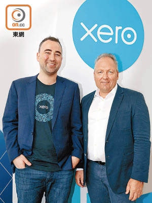 Xero的Rod Drury（右）建議創業人士要認真看待事業。左為Alex Campbell。（何天成攝）