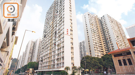 上車盤：李鄭屋邨成為全香港史上首個第二市場呎價升穿九千元關口的公屋。