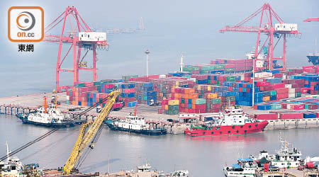 近年中國對美國的貿易依存度呈現下降。