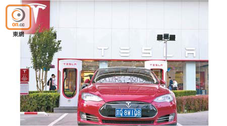 Tesla在中國設廠，對中國產業政策和貿易戰動向有重要啟示。