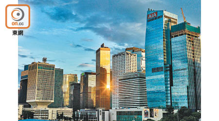 香港房地產市場近年備受中資企業追捧。