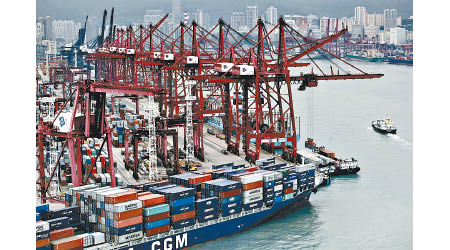 香港今年頭十個月貿易逆差達4,663億元。