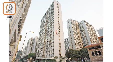 李鄭屋邨未補價第二市場售價達420萬元，成為最新九龍公屋王。