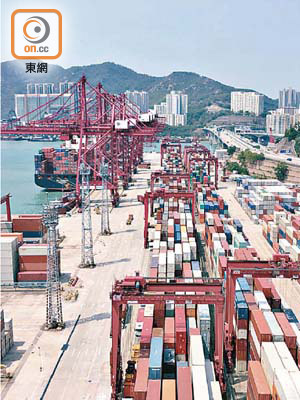 香港貨櫃吞吐量上月跌7.3%。