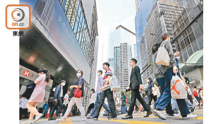 疫情對香港投資者的影響較整體亞洲市場大。