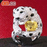 鑽石、黃色藍寶石、縞瑪瑙及祖母綠戒指$178萬
