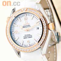 Planet Ocean白色玫瑰金錶殼、鑽石錶圈、鱷魚皮帶錶大三針款式 $114,800