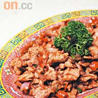 鹹蝦仔醬炒豬肉，其鹹香在熱帶氣候品嘗，格外醒神，RM24（約HK$53）。