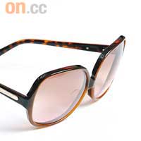 DITA × Undercover Gottsching啡色太陽眼鏡 $3,800，鏡臂刻有Undercover字樣。