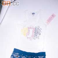 Juicy Couture白色Logo背心 $350、粉藍色王冠圖案短褲 $650（Both from B）