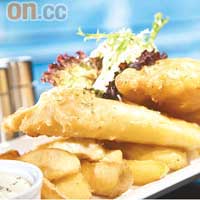 炸魚手指 $118<BR>最傳統的英國食物當然要數Fish & Chips，三種不同魚柳經炸脆至金黃色，配上他他沙律汁及薯條，成為必叫佐酒小食。