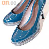 Vanilla Suite藍色高踭鞋 $1,199（b）