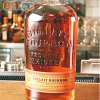 Bulleit Bourbon $75/杯<BR>混合了黑麥、粟米及大麥芽釀造的波本威士忌，味道複雜而濃度適中，口感圓潤不灼喉，隱約帶有香草的芳香。