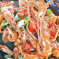 野生溪蝦是餐廳主人特別請人前往捕捉，售價NT$200（約HK$48）。