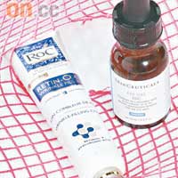 （左）Roc Retin-Ox Wrinkle Filler膠原再生水潤褪紋霜 $420（C）（右）SkinCeuticals濃縮維他命C護眼啫喱水 $620（D）