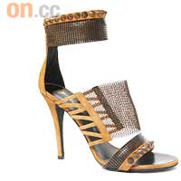 Balmain窩釘Booties $14,500