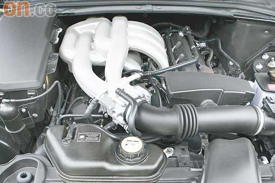 引擎可輸出238ps馬力，高轉扭力輸出強勁。
