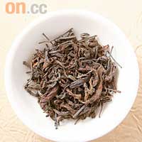 糯山普洱（黑茶）<br>普洱為最常見的黑茶，發酵時間較長而葉色暗褐，據說有減肥消脂之效。