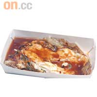 蚵仔煎 $18<BR>蚵仔（即蠔仔）屬台灣貨，隻隻飽滿有蠔味，而且即叫即做，一箸夾起芽菜、雞蛋及蚵仔，好惹味！