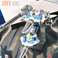 MG 1/100 V Core Booster Ver.Ka<BR>售價：2,310日圓（折約港幣$194.8）<BR>推出日期：7月